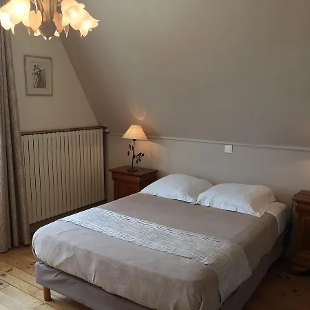 La Des Tilleuls בית הארחה