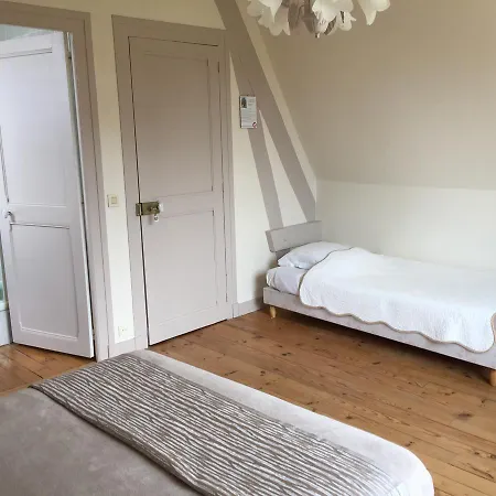 La Des Tilleuls בית הארחה Cambremer